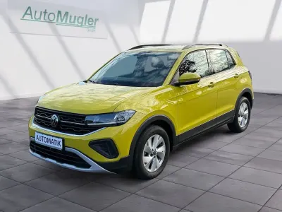 Gebraucht VW T-Cross Life 116 PS (85 kW) 2025 Gelb SUV