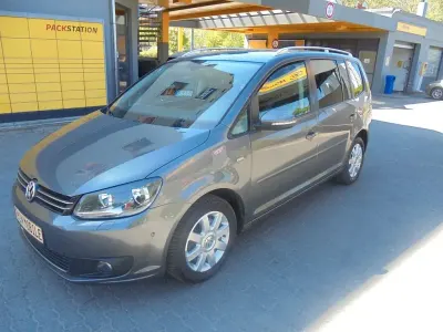 Gebraucht VW Touran Life 140 PS (102 kW) 2013 Grau Van / Kleinbus