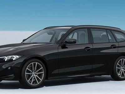 Ny BMW 330e Sport Line 292 HK (214 kW) 2025 Sort Stationcar