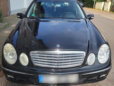 Mercedes E270