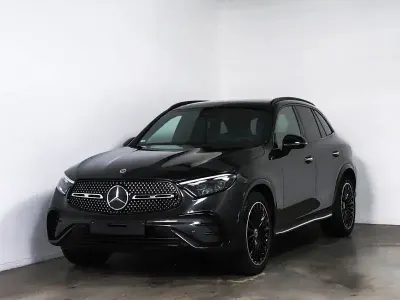 Gebraucht Mercedes GLC300 AMG Line Premium Plus 269 PS (197 kW) 2025 Grau SUV