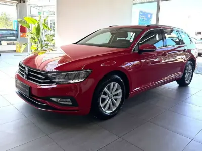 Gebraucht VW Passat Business 122 PS (89 kW) 2023 Other Kombi
