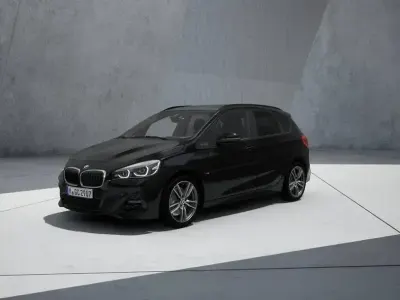 Gebraucht BMW 220 Active Tourer M Sport 190 PS (139 kW) 2022 Schwarz Van / Kleinbus