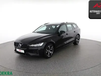 Second-hand Volvo V60 Plus 398 CP (292 kW) 2022 Negru Break
