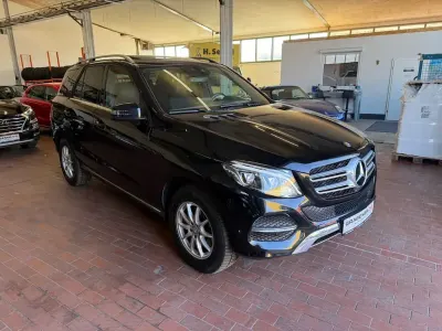 Gebraucht Mercedes GLE350 258 PS (189 kW) 2016 Schwarz SUV