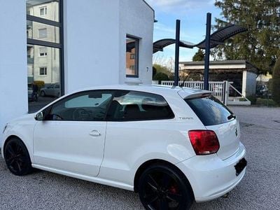 Gebraucht VW Polo Highline 105 PS (77 kW) 2010 Weiß Kleinwagen