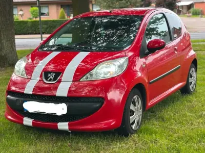 Gebraucht Peugeot 107 68 PS (50 kW) 2007 Rot Kleinwagen