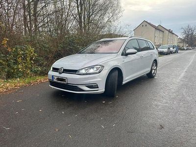 Grau Gebraucht 2019 VW Golf VII Join Kombi | 10.200 € (Fairer Preis)