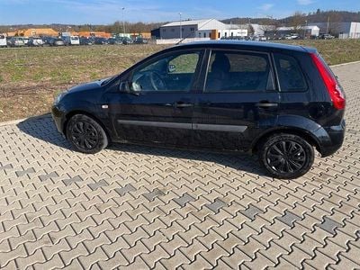 Gebraucht Ford Fiesta 80 PS (58 kW) 2006 Schwarz Kleinwagen