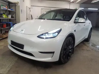 Gebraucht Tesla Model Y Performance 358 kW (487 PS) 2023 Weiß SUV