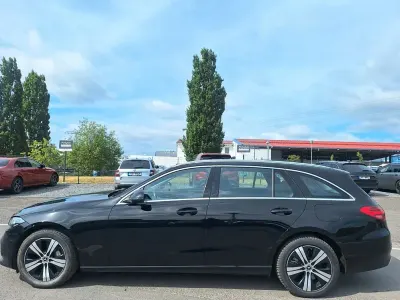 Gebraucht Mercedes C300e 313 PS (230 kW) 2022 Schwarz Limousine