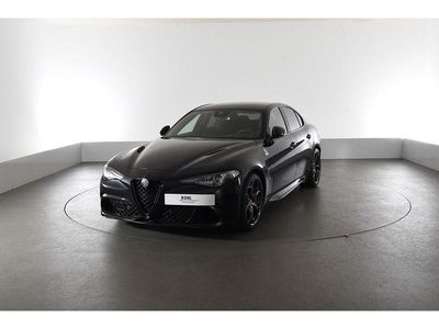 Schwarz Gebraucht 2023 Alfa Romeo Giulia Quadrifoglio Limousine | 73.330 € (Guter Preis)