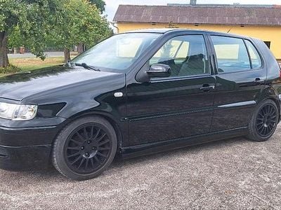 Gebraucht VW Polo 60 PS (44 kW) 2001 Schwarz Kleinwagen
