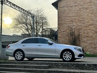 Gebraucht Mercedes E200 Exclusive 184 PS (135 kW) 2017 Silber Limousine