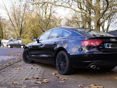 Schwarz Gebraucht 2010 Audi A5 Sportback Ambiente Kleinwagen | 8.890 € (Guter Preis)