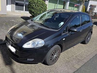 Usata Fiat Punto 69 CV (50 kW) 2011 Utilitaria