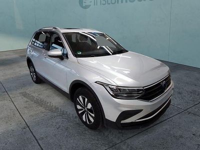 Gebraucht VW Tiguan Move 150 PS (110 kW) 2024 Silber SUV