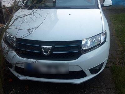Gebraucht Dacia Sandero 73 PS (53 kW) 2016 Weiß Kleinwagen