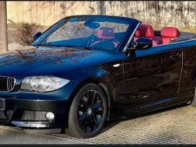 Gebraucht BMW 123 Cabriolet M Sport 204 PS (150 kW) 2010 Schwarz Cabrio