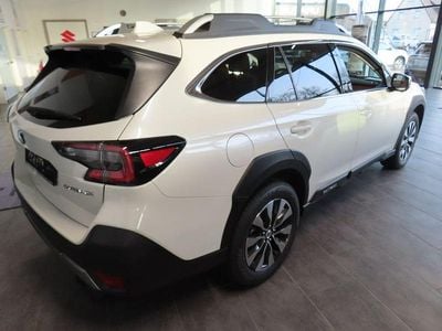 Neu Subaru Outback Platinum 169 PS (124 kW) 2026 Weiß Limousine