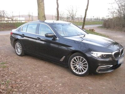 Gebraucht BMW 520 Luxury Line 184 PS (135 kW) 2018 Grau Limousine