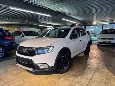 Gebraucht Dacia Sandero Celebration 101 PS (74 kW) 2020 Weiß SUV