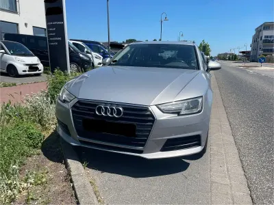 Gebraucht Audi A4 Design 190 PS (139 kW) 2017 Silber Kombi