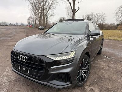 Second-hand Audi Q8 Sport 286 CP (210 kW) 2019 Gri SUV