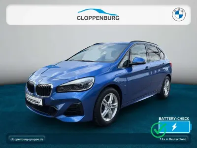 Gebraucht BMW 225 Active Tourer iPerformance 224 PS (164 kW) 2020 M estoril blau Van / Kleinbus