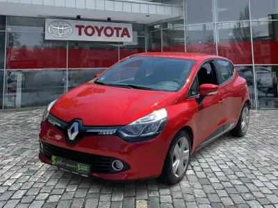 Gebraucht Renault Clio IV Experience 90 PS (66 kW) 2016 Feuerrot (metallic) Limousine