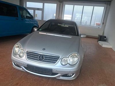 Gebraucht Mercedes CL180 140 PS (102 kW) 2004 Silber Coupé