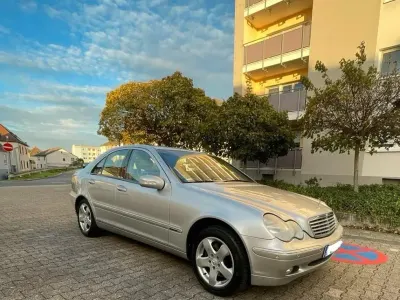 Gebraucht Mercedes C320 218 PS (160 kW) 2000 Silber Limousine