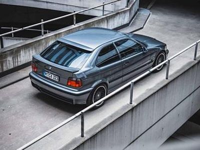 Gebraucht BMW 323 M Sport 170 PS (125 kW) 1995 Grau Coupé