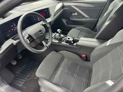 Gebraucht Opel Astra 2025 Schwarz Kleinwagen