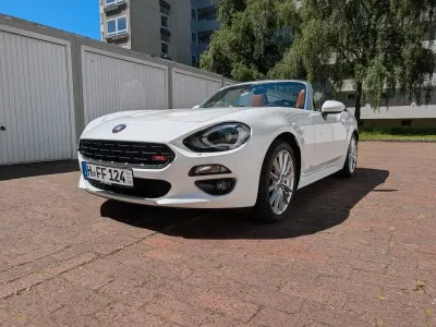 Gebraucht Fiat 124 Spider Lusso 140 PS (102 kW) 2017 Weiß Cabrio