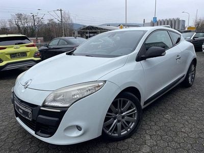 Gebraucht Renault Mégane Coupé Night&Day 131 PS (96 kW) 2010 Weiß Coupé