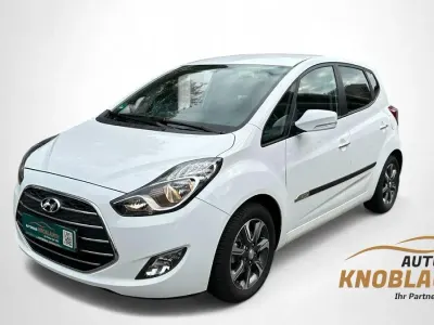 Gebraucht Hyundai ix20 125 PS (91 kW) 2016 Weiß (polar white / sol) Kleinwagen