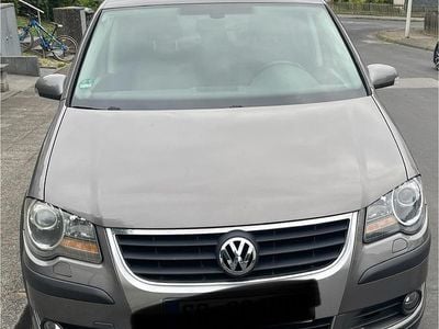 VW Touran Cross