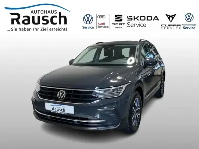 Brugt VW Golf VIII R-line 190 HK (139 kW) 2022 Hvid Stationcar