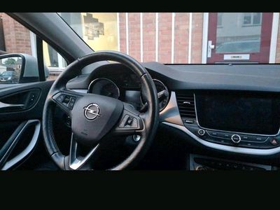 Second-hand Opel Astra 136 CP (100 kW) 2019 Gri Break