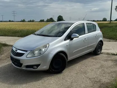 Gebraucht Opel Corsa 80 PS (58 kW) 2007 Silber Kleinwagen