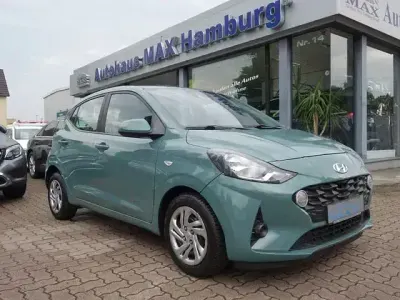 Gebraucht Hyundai i10 Select 67 PS (49 kW) 2022 Andere Kleinwagen