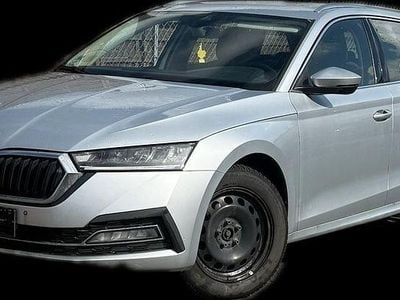 Gebraucht Skoda Octavia Style 116 PS (85 kW) 2021 Silber Kombi