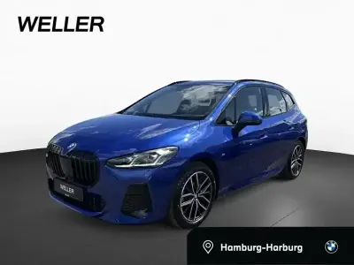 Gebraucht BMW 220 Active Tourer M Sport 170 PS (125 kW) 2025 Portimao blau (blau) Van / Kleinbus