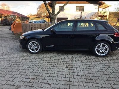 Schwarz Gebraucht 2016 Audi A3 Limousine | 12.999 € (Fairer Preis)