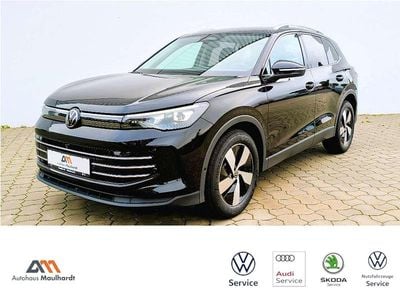Grenadillschwarz metallic Neu 2025 VW Tiguan Elegance SUV | 44.850 € (Guter Preis)