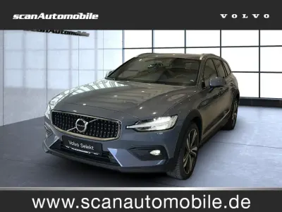 Gebraucht Volvo V60 Plus 197 PS (144 kW) 2023 Thunder grey / (metallic) Kombi