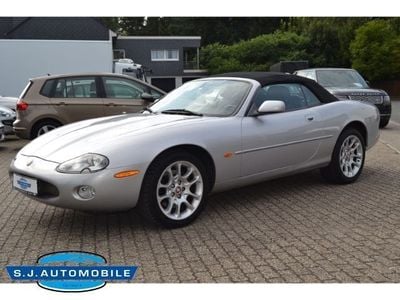 Jaguar XKR