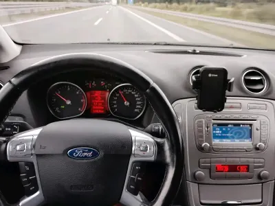 Gebraucht Ford Mondeo 122 PS (89 kW) 2009 Schwarz Kombi