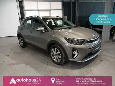 Gebraucht Kia Stonic Vision 101 PS (74 kW) 2023 Grün SUV